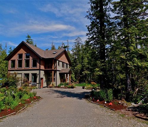 Cobble Wood And Bird Sanctuary Guest Houses Tofino Dış mekan fotoğraf